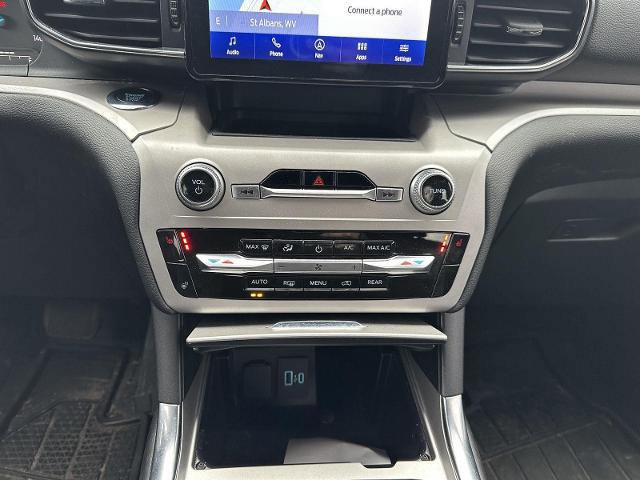 Certified 2023 Ford Explorer XLT w/ Equipment Group 202A image 27
