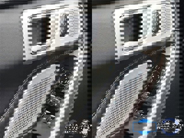 Certified 2023 Ford Explorer Limited w/ Limited Technology Package image 11