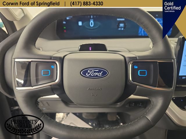 Certified 2025 Ford Expedition Active AWD/4WD image 38