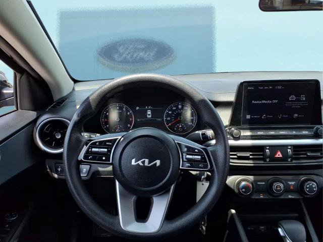 Used 2024 Kia Forte LXS FWD image 17