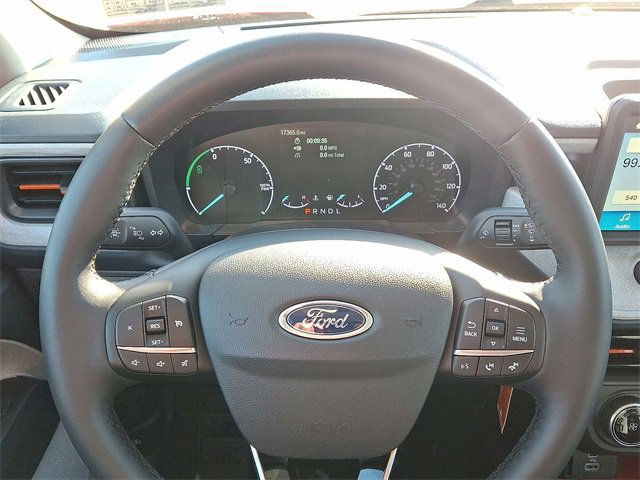 Certified 2024 Ford Maverick XLT w/ XLT Luxury Package image 17