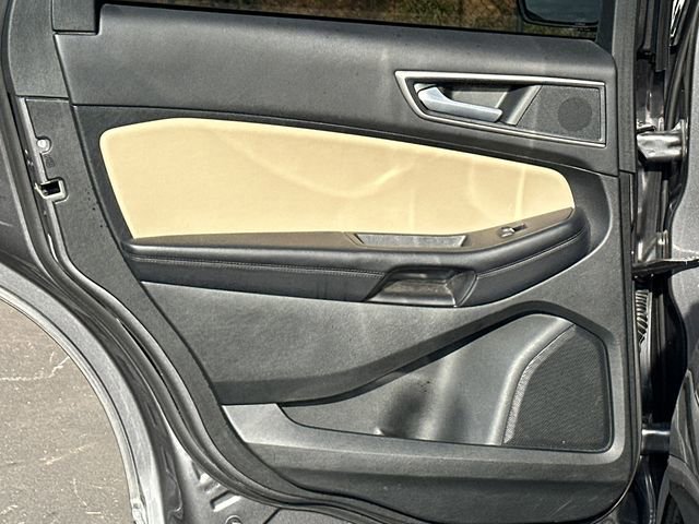 Certified 2022 Ford Edge SEL w/ Convenience Package image 25