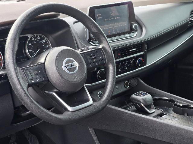 Used 2021 Nissan Rogue S image 20