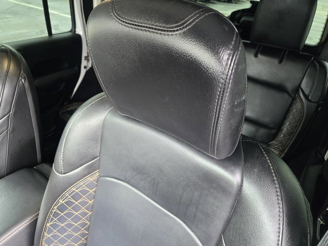 Used 2020 Jeep Wrangler Unlimited Sahara image 23