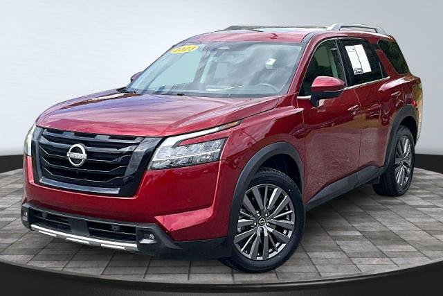 Used 2023 Nissan Pathfinder SL w/ SL Premium Package AWD/4WD image 12