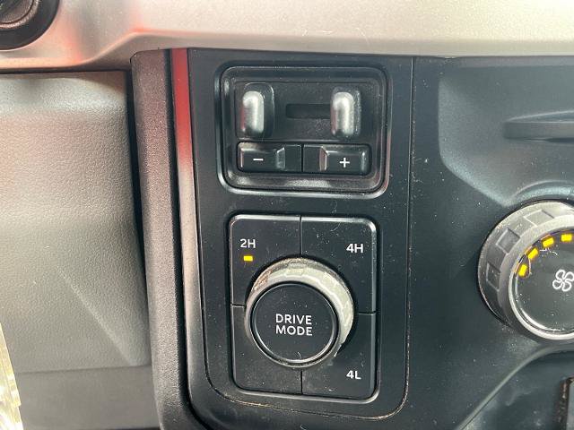 Certified 2023 Ford F550 4x4 Regular Cab Super Duty image 12