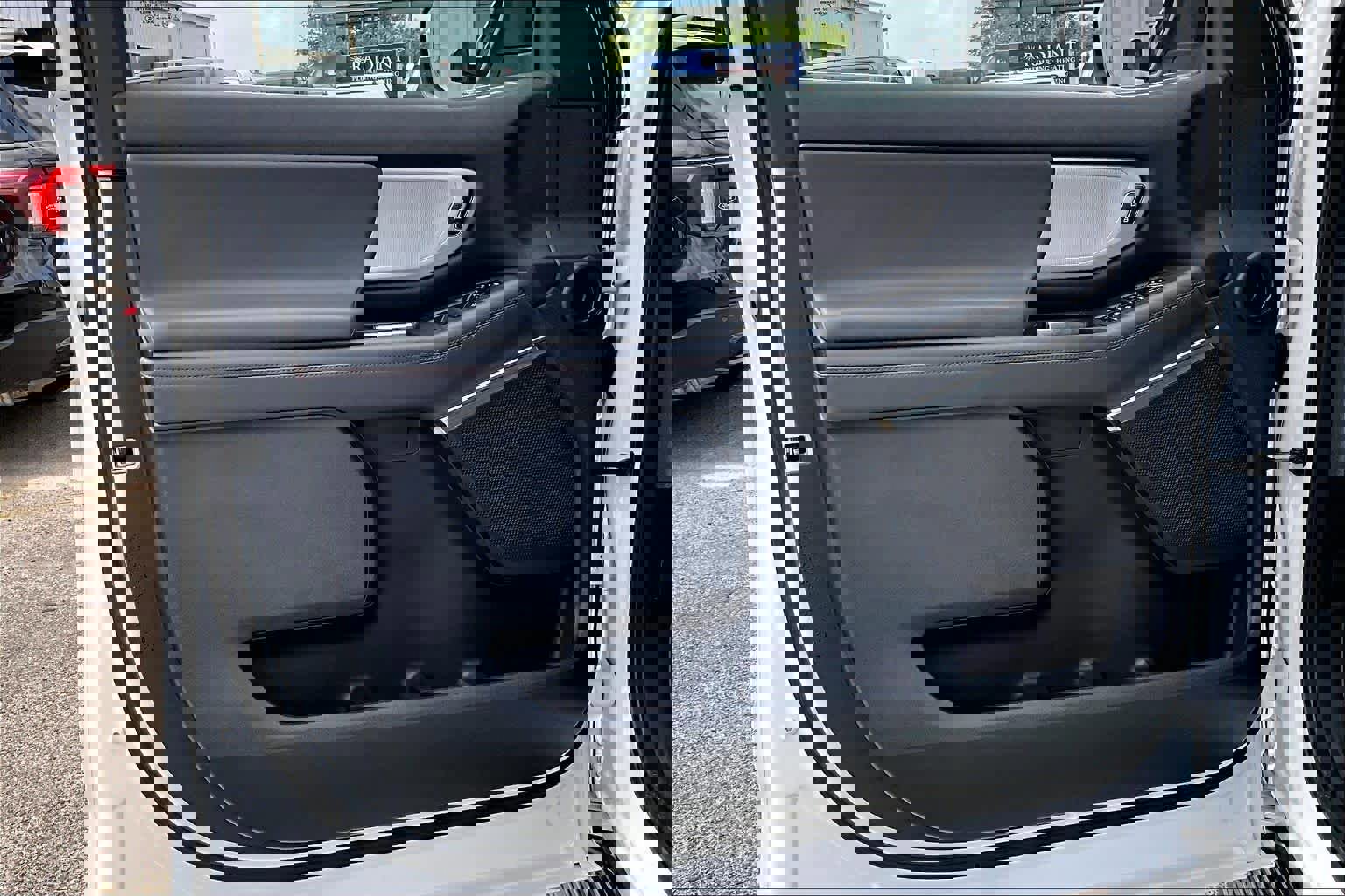 Certified 2025 Ford Expedition Max Active image 23