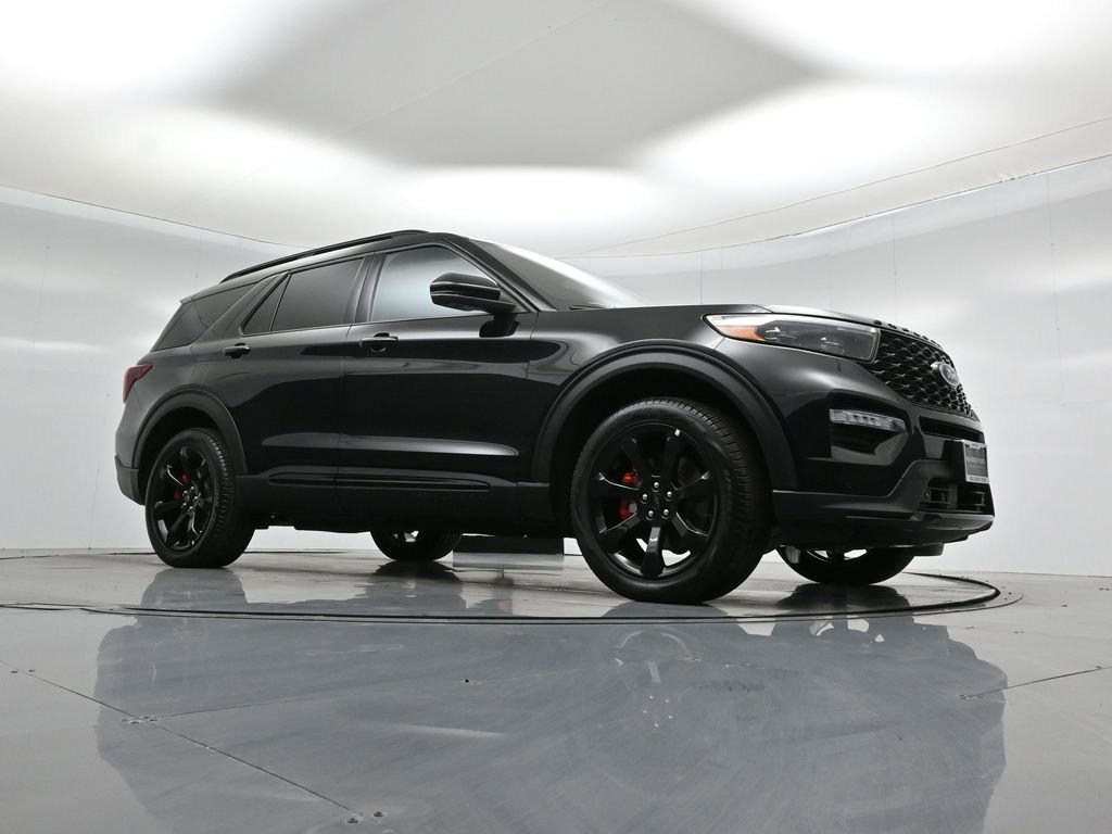 Certified 2023 Ford Explorer ST w/ Equipment Group 401A image 4