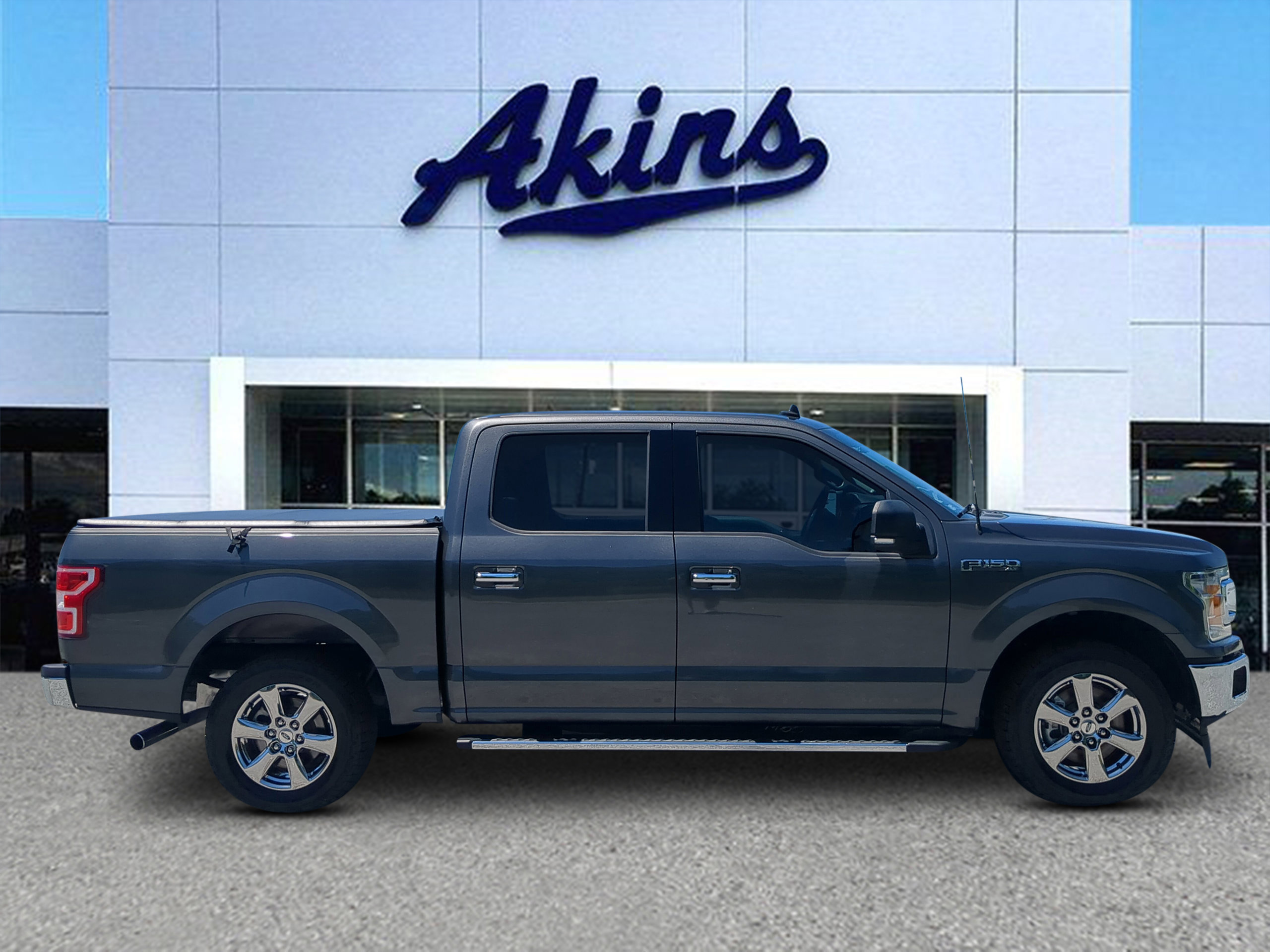 Certified 2019 Ford F150 XLT w/ Equipment Group 302A Luxury RWD image 1