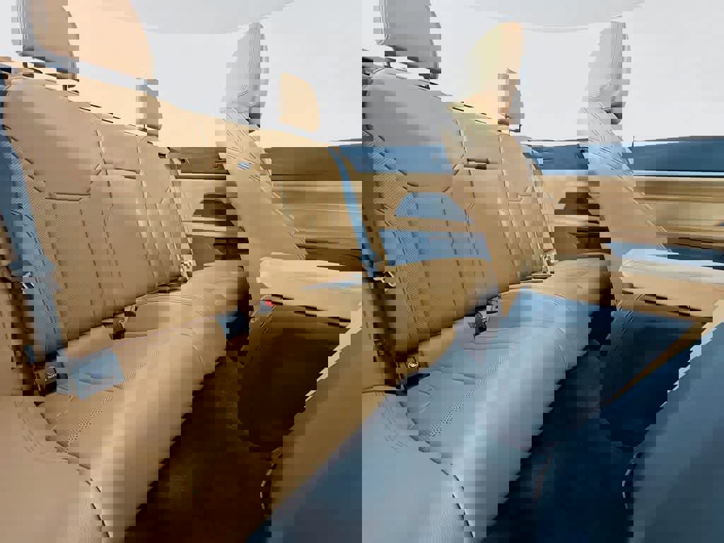 Used 2023 BMW 430i Convertible image 32