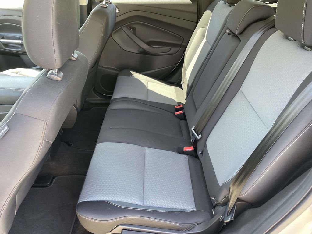 Certified 2018 Ford Escape SE image 12