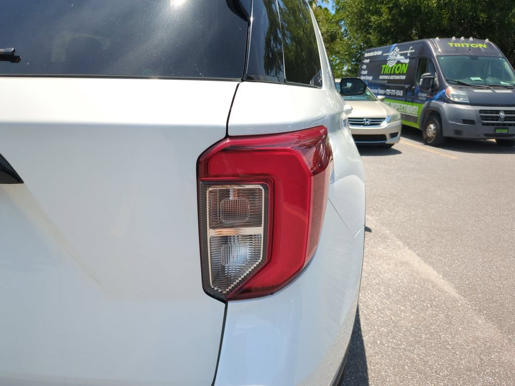 Certified 2023 Ford Explorer ST-Line w/ Class IV Trailer Tow Package RWD image 12