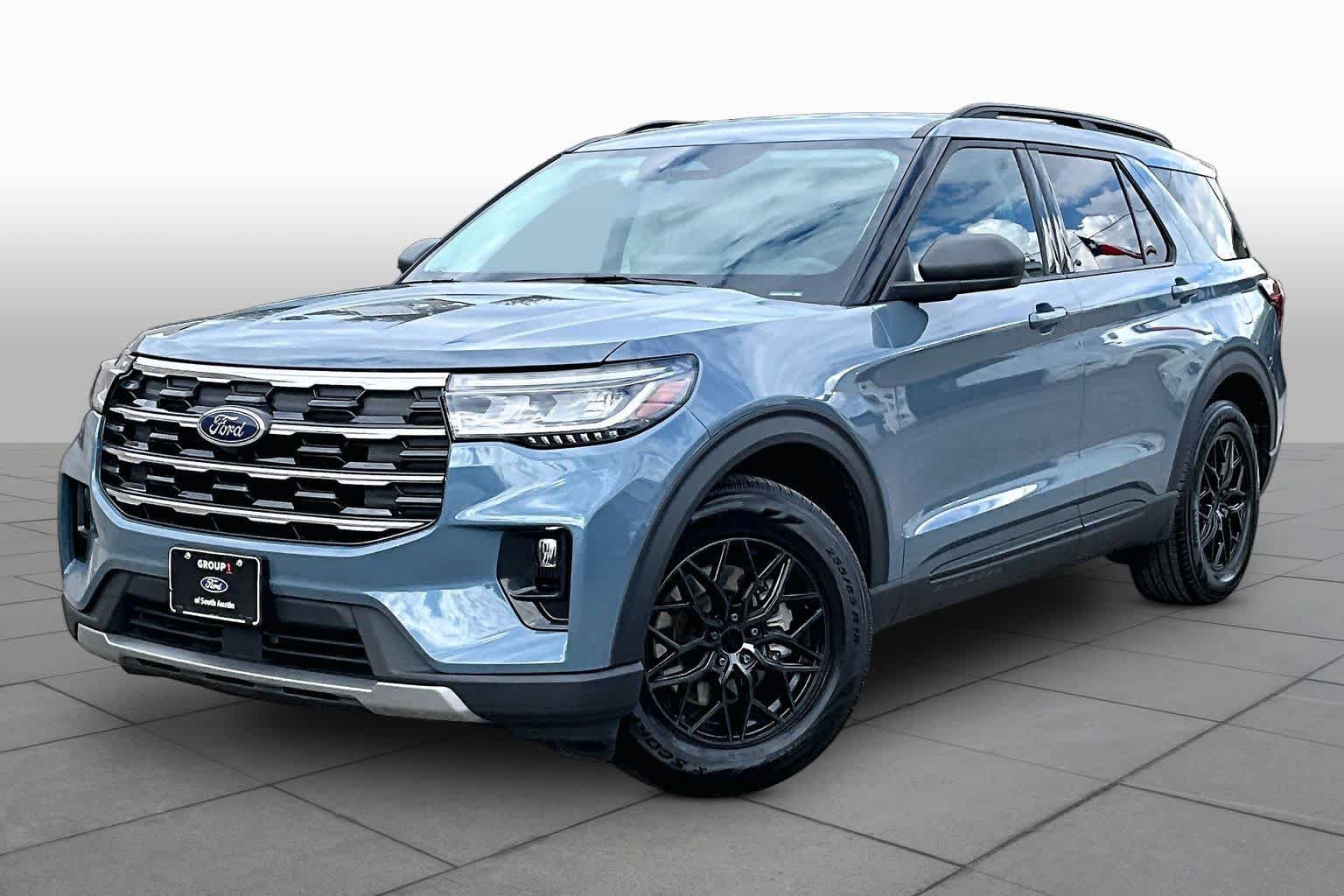 Certified 2025 Ford Explorer Active w/ Active Comfort Package RWD image 35
