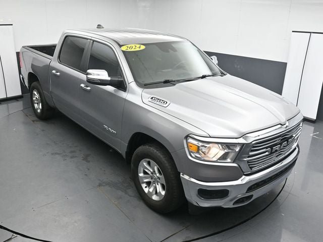 Used 2024 RAM 1500 Laramie AWD/4WD image 18