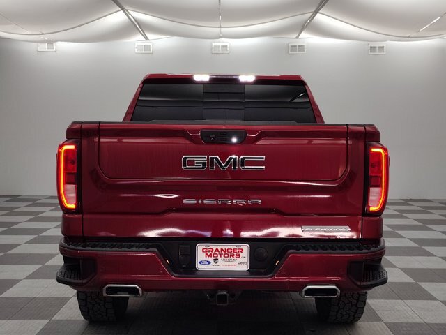 Used 2022 GMC Sierra 1500 Elevation w/ Elevation Premium Package AWD/4WD image 10