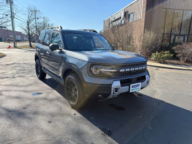 Certified 2025 Ford Bronco Sport Badlands image 2