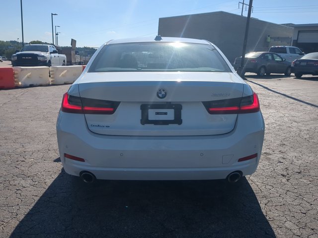 Used 2024 BMW 330i Sedan RWD image 5