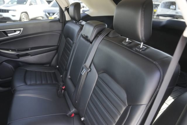 Certified 2020 Ford Edge SEL image 13