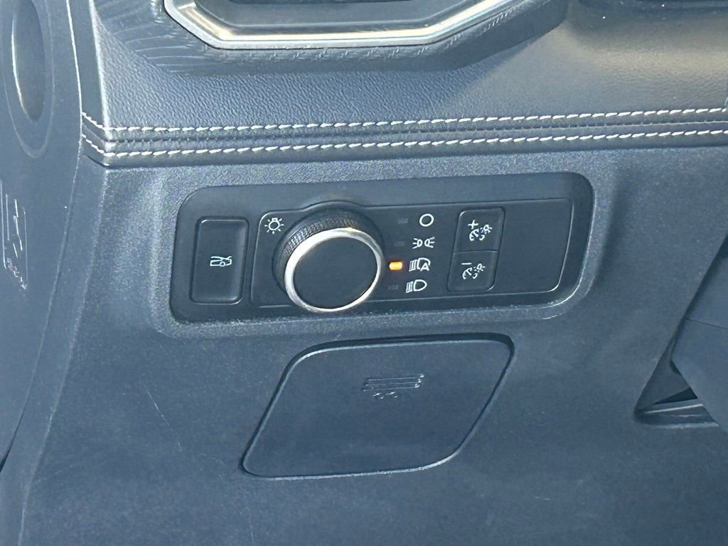 Certified 2024 Ford Mustang Premium image 30