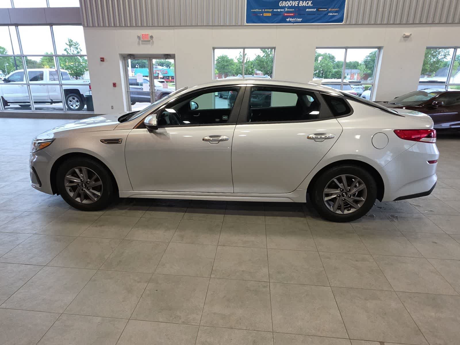 Used 2020 Kia Optima LX FWD image 13
