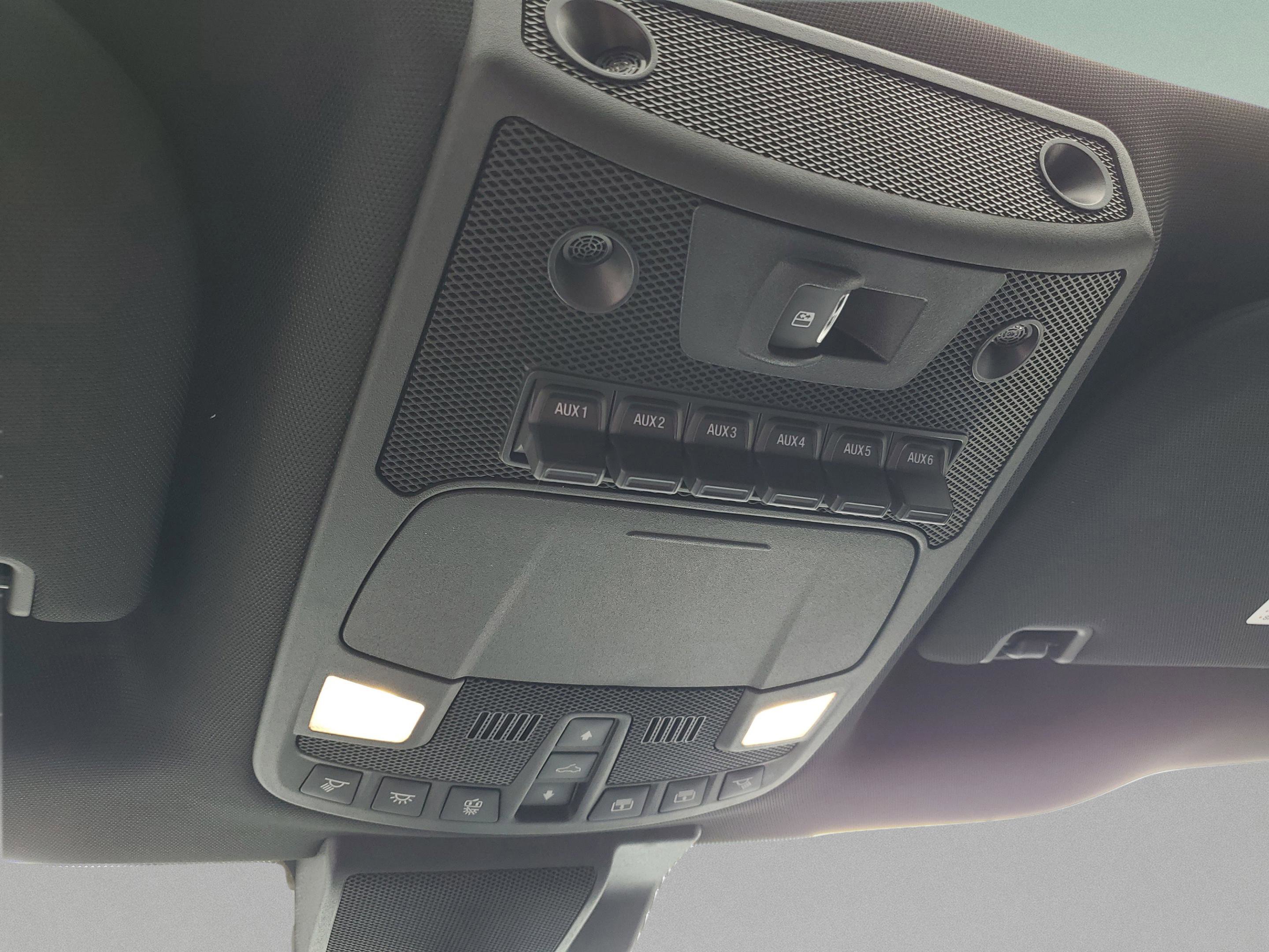 Certified 2022 Ford F350 Lariat w/ Black Appearance Package AWD/4WD image 30