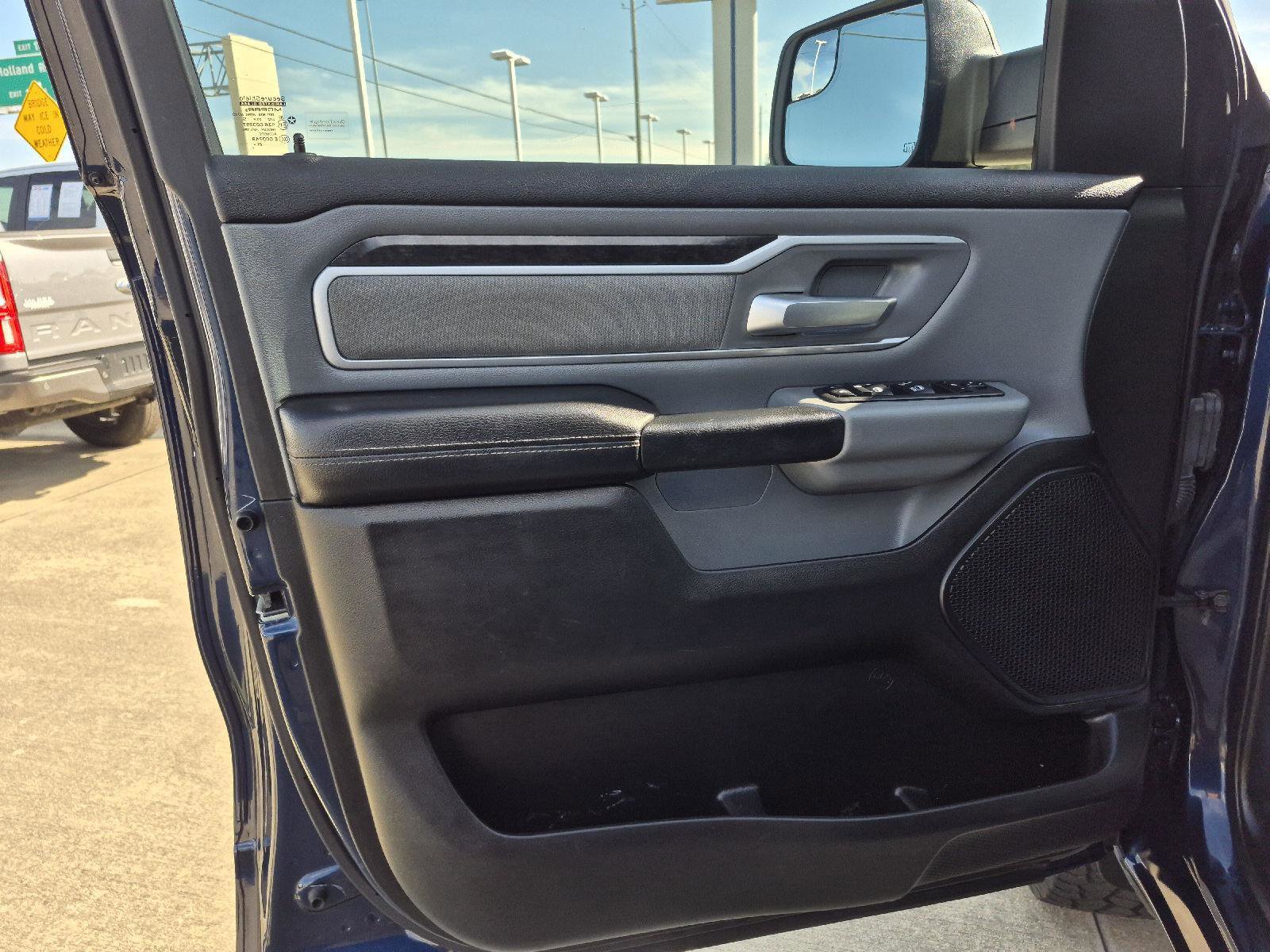 Used 2022 RAM 1500 Lone Star image 6