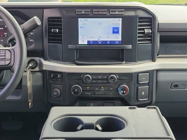 Certified 2024 Ford F550 2WD Crew Cab Super Duty image 19