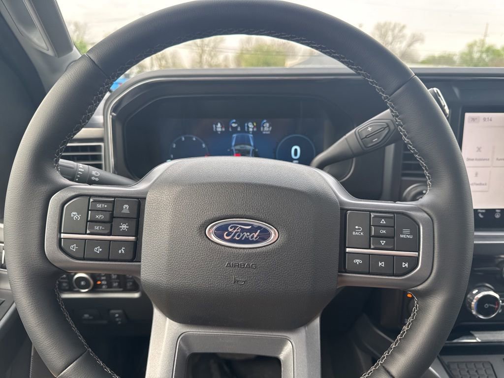 Certified 2025 Ford F350 Lariat w/ Lariat Ultimate Package AWD/4WD image 16