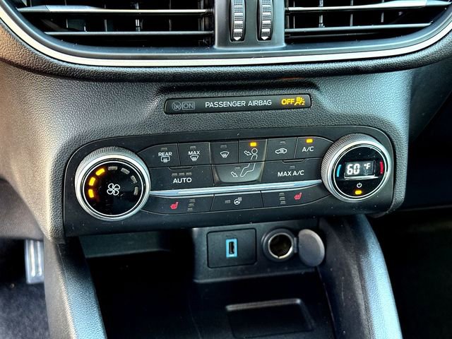 Certified 2020 Ford Escape SEL image 19