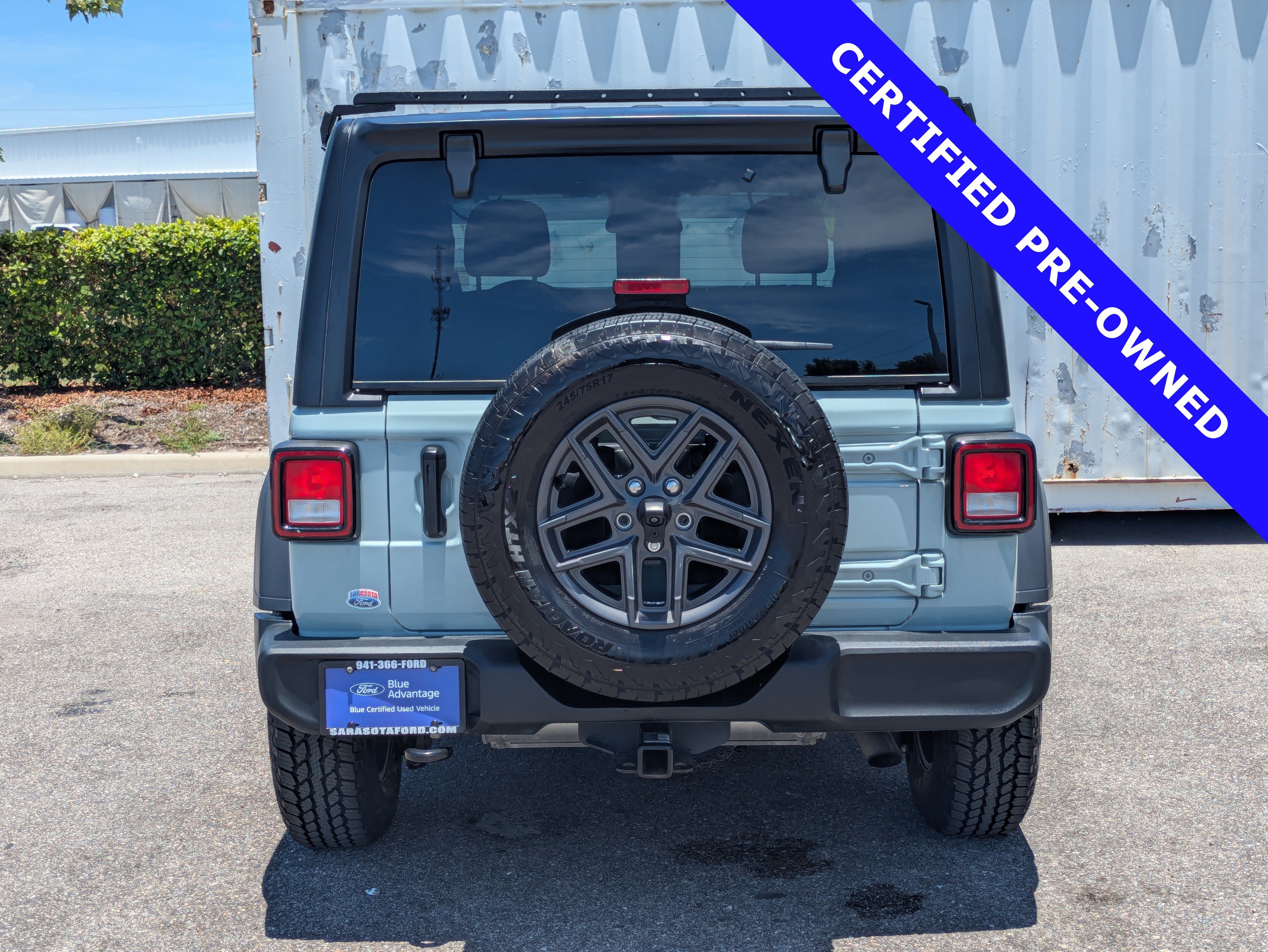 Used 2024 Jeep Wrangler Sport AWD/4WD image 5