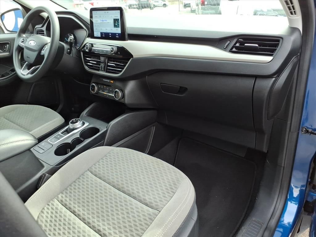 Certified 2022 Ford Escape SE image 10