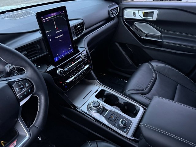 Certified 2022 Ford Explorer ST w/ Equipment Group 401A image 22