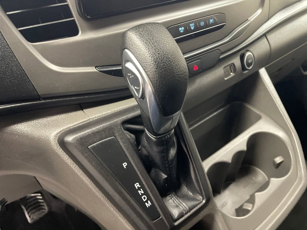 Certified 2022 Ford Transit 350 XLT image 28