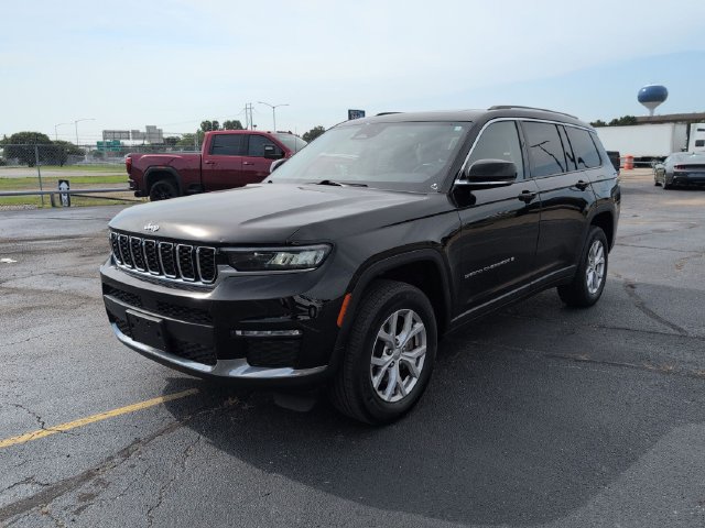 Used 2022 Jeep Grand Cherokee L Limited AWD/4WD image 3