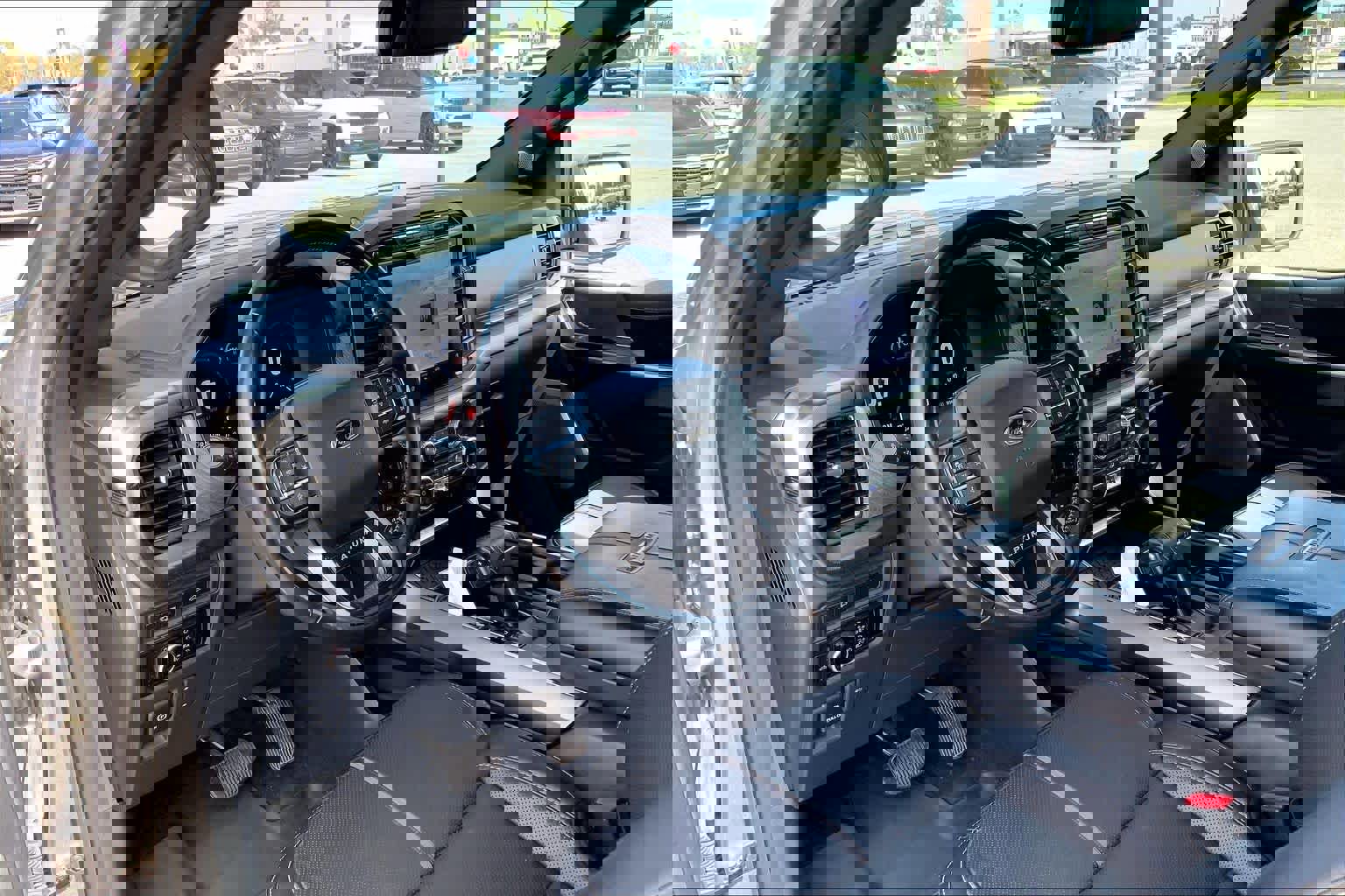 Certified 2023 Ford F150 Platinum w/ Equipment Group 701A High image 18