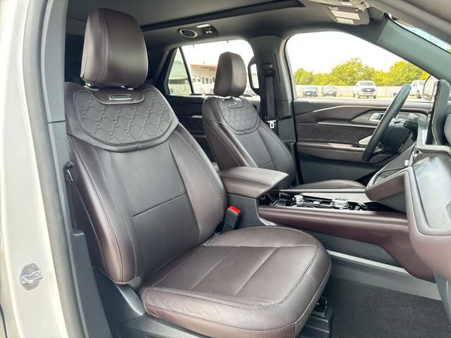 Certified 2025 Ford Explorer Platinum w/ Ultimate Package AWD/4WD image 26