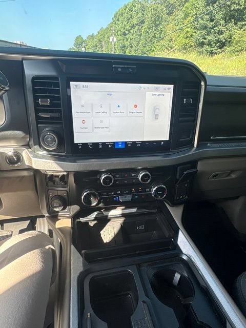 Certified 2025 Ford F450 Platinum w/ Platinum Plus Package AWD/4WD image 13