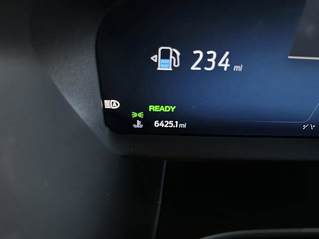 Certified 2025 Ford Escape ST-Line Elite image 11