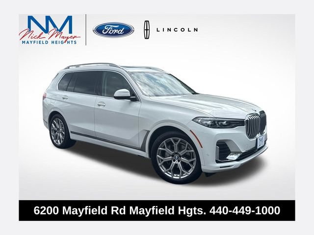 Used 2022 BMW X7 xDrive40i w/ Premium Package AWD/4WD image 1