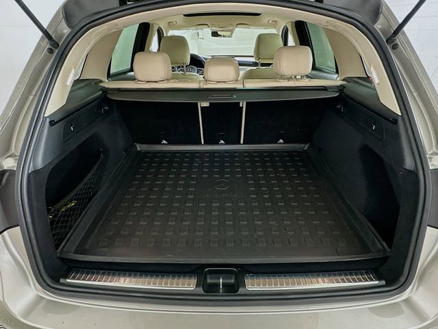 Used 2020 Mercedes-Benz GLC 300 BASE 4MATIC image 24