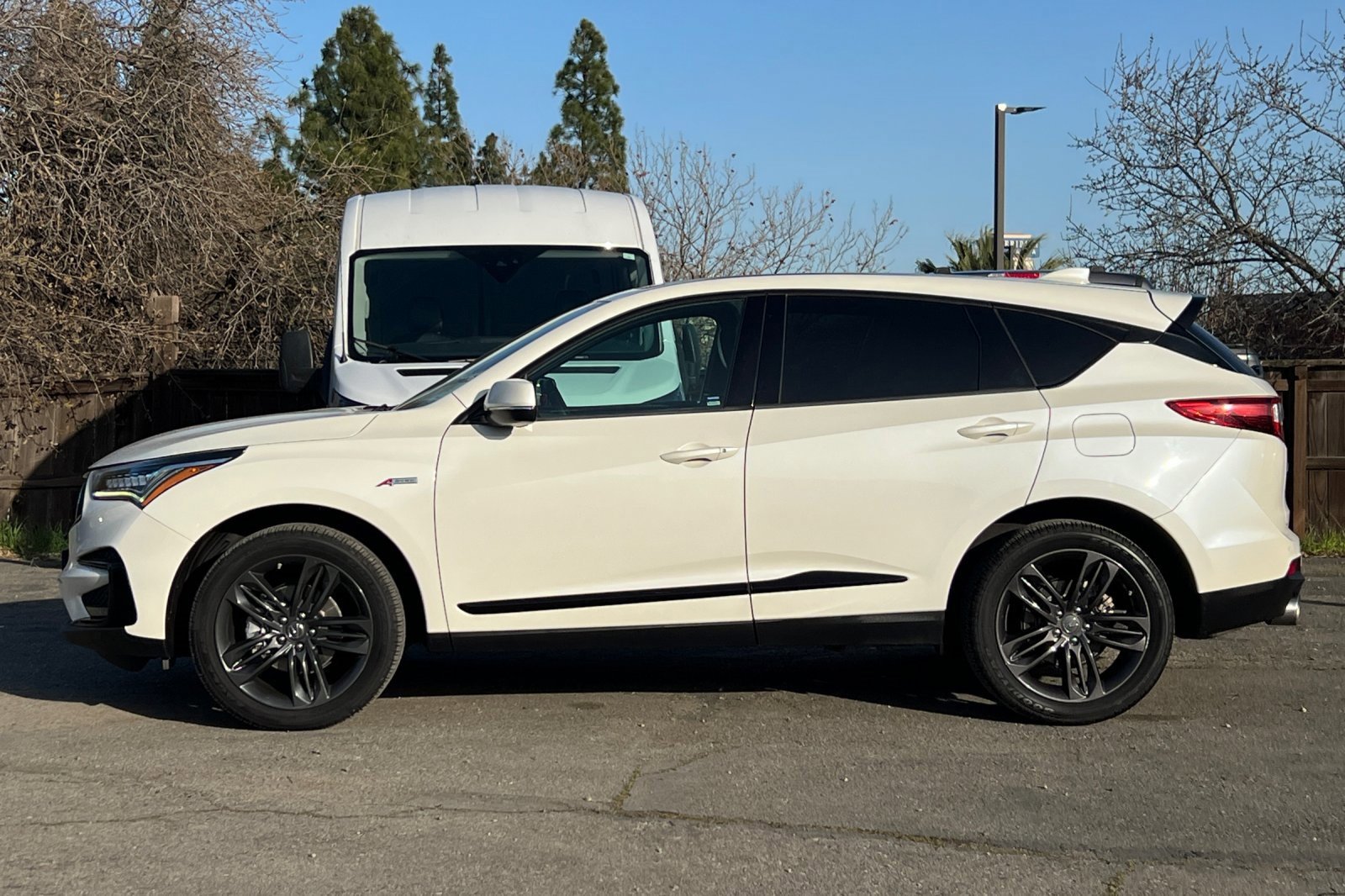 Used 2019 Acura RDX A-Spec image 2