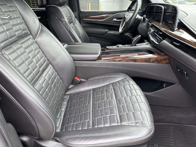 Used 2022 Cadillac Escalade Sport Platinum image 9