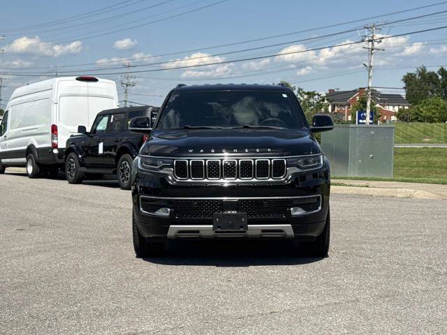 Used 2023 Jeep Wagoneer L Series II AWD/4WD image 2