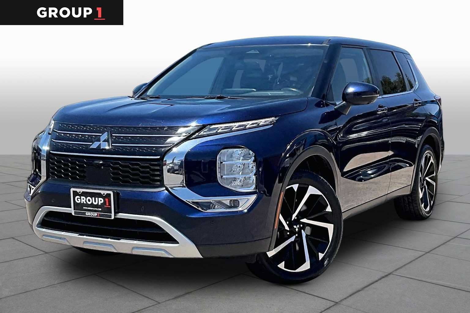 Used 2024 Mitsubishi Outlander SE