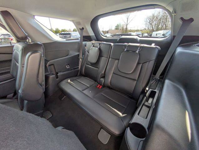 Certified 2023 Ford Explorer XLT w/ Equipment Group 202A image 30