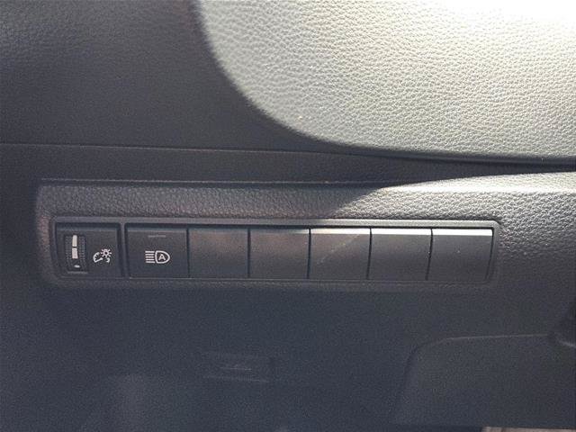 Used 2025 Toyota Corolla XSE FWD image 22