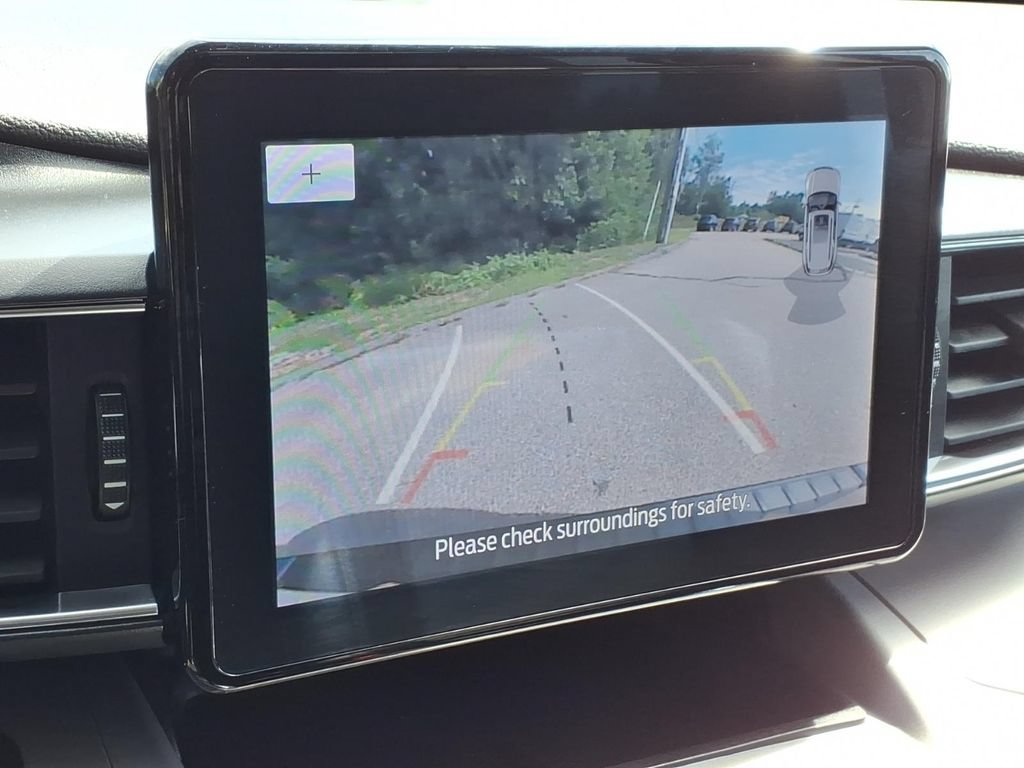 Certified 2023 Ford Explorer XLT w/ Equipment Group 202A AWD/4WD image 28