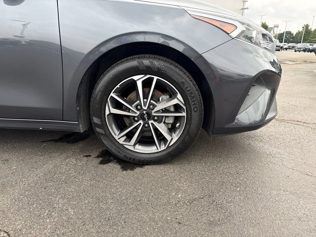 Used 2023 Kia Forte LXS FWD image 41