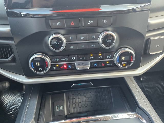 Certified 2024 Ford Expedition Max XLT image 16