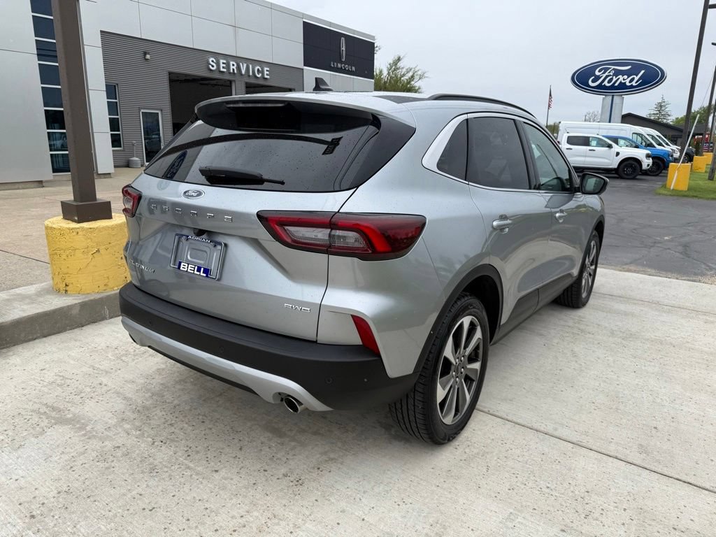 Certified 2024 Ford Escape Platinum AWD/4WD image 12